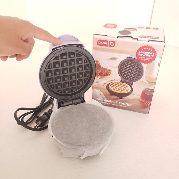 New DASH Mini Maker Waffle 4" Cooking Surface Nonstick - Lavender Purple - Picture 1 of 5